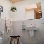 Amber Ferienhain - 'magnolie' Mit Verwunschenem Garten & Privater Sauna