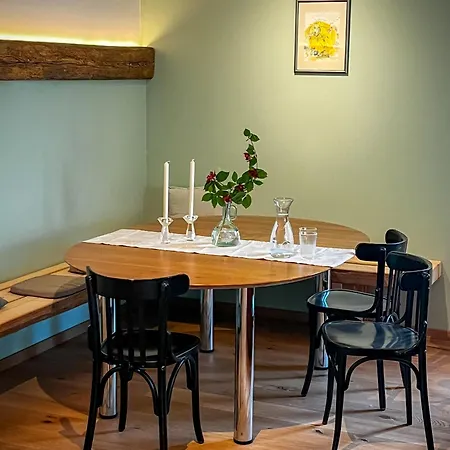 Amber Ferienhain - 'magnolie' Mit Verwunschenem Garten & Privater Sauna Casa vacanze Hofheim in Unterfranken